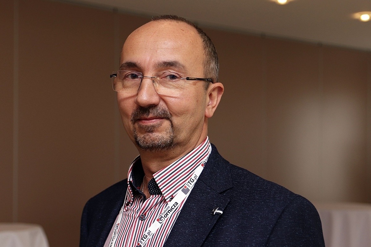 Dr. Mariusz Śmigiel